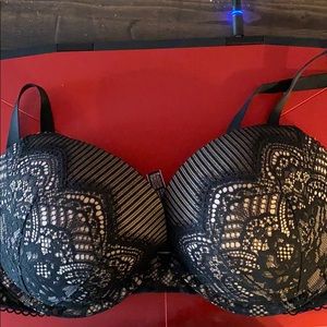 Victoria’s Secret dream angels push-up